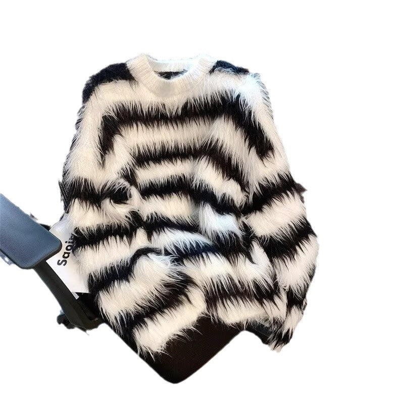 New Black And White Striped Sweater For Men